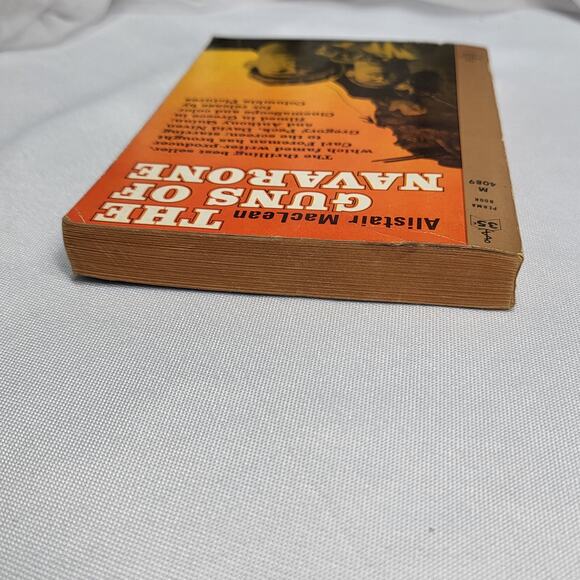 The Guns of Navarone Alistair MacLean WWII Action Adventure War Novel 1961 PB - Picture 7 of 12